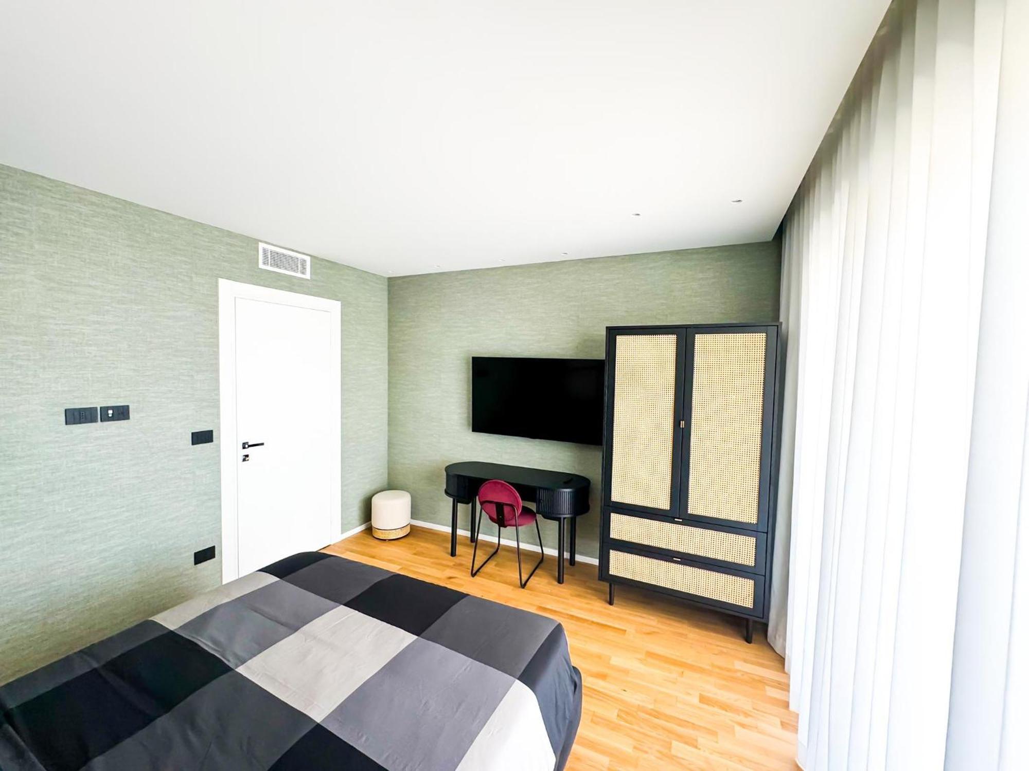 בארי Nbluxury Suite מראה חיצוני תמונה